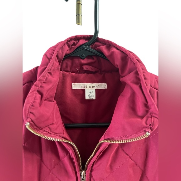 Miami pink quilted zip up vest - Picture 3 of 5